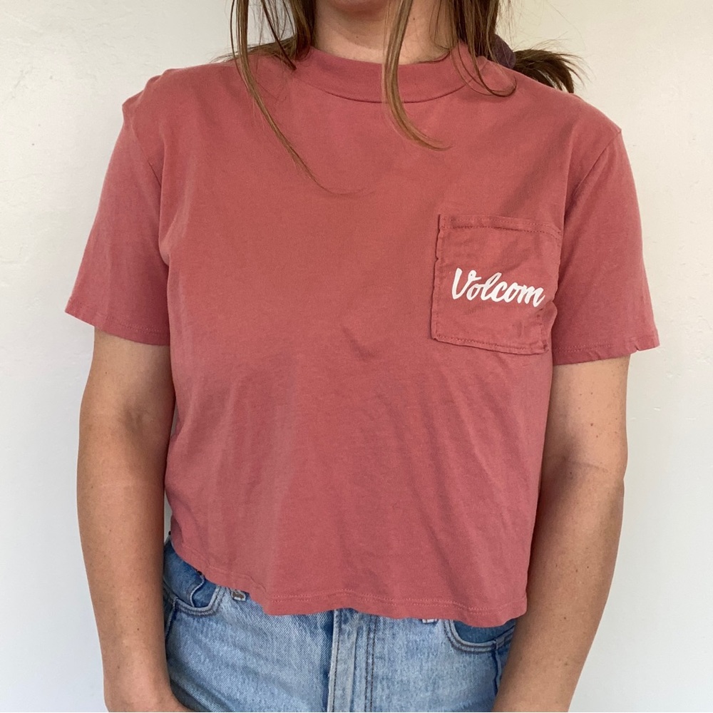 Women’s Volcom Crop Pocket Tee Size Large Coral Color